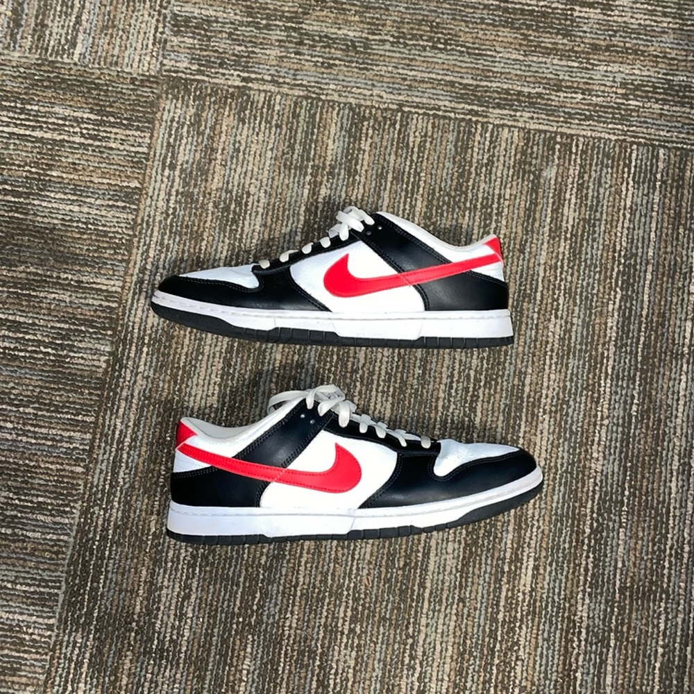 Men’s “Red Panda” Dunks Sz. 11